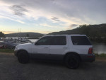 2002 AWD Mercury Mountaineer (NICE)